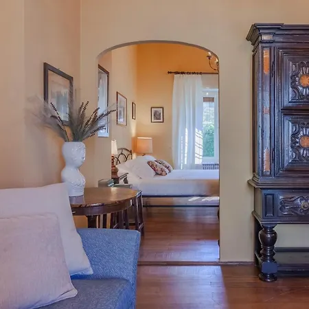 Gothic By Wonderful Italy Apartment